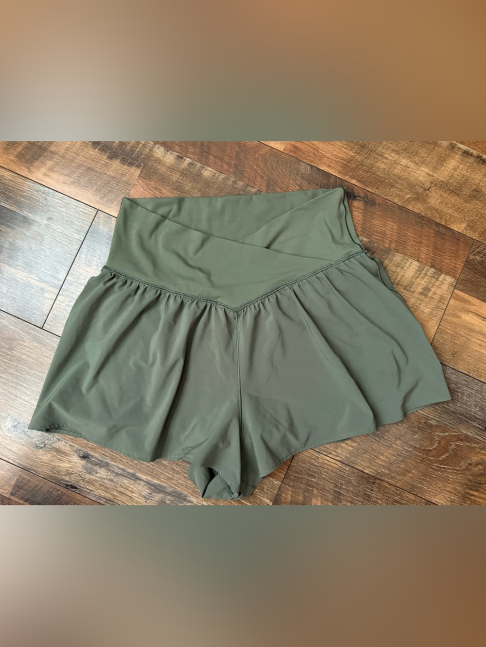 Offline by Aerie High-Waist Olive Green Women's Active Shorts